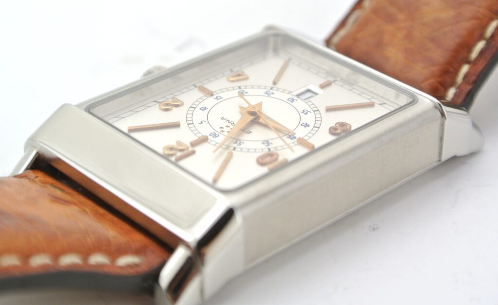 Eterna Matic 1935 Automatik Armbanduhr. Referenznummer 8490/41, teilweise poliertes/mattes Edelstahlgehäuse mit 3 Zeiger Etawerk, zentraler Sekunde und Datumsfenster bei 6 Uhr. Bild 10