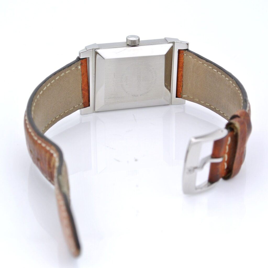 Eterna Matic 1935 Automatik Armbanduhr. Referenznummer 8490/41, teilweise poliertes/mattes Edelstahlgehäuse mit 3 Zeiger Etawerk, zentraler Sekunde und Datumsfenster bei 6 Uhr. Bild 6
