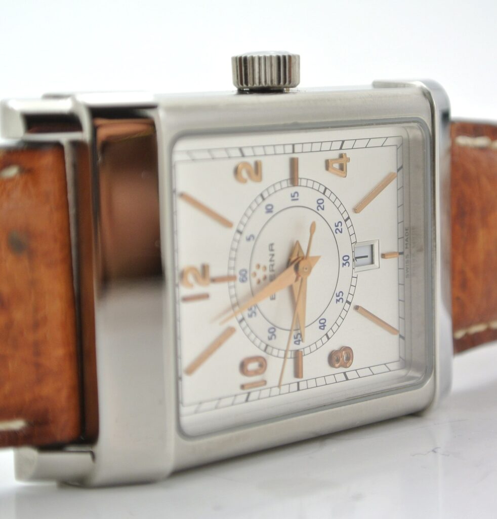 Eterna Matic 1935 Automatik Armbanduhr. Referenznummer 8490/41, teilweise poliertes/mattes Edelstahlgehäuse mit 3 Zeiger Etawerk, zentraler Sekunde und Datumsfenster bei 6 Uhr. Bild 9